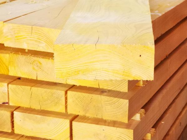 Labourdes Lambourdes brut pour le bois de charpente