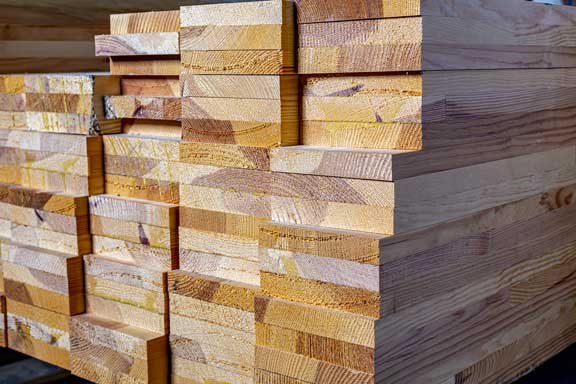 Pile de bois de menuiserie