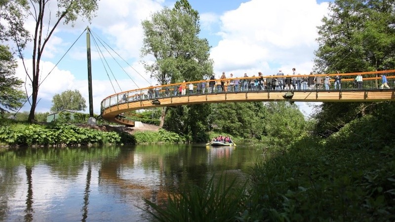 Henry_Timber-pont-mobilier-urbain